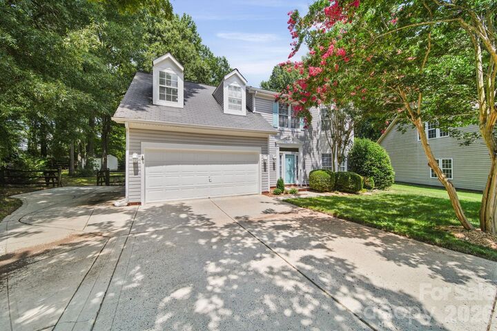 Property Photo:  9136 Whittel Place  NC 28216 