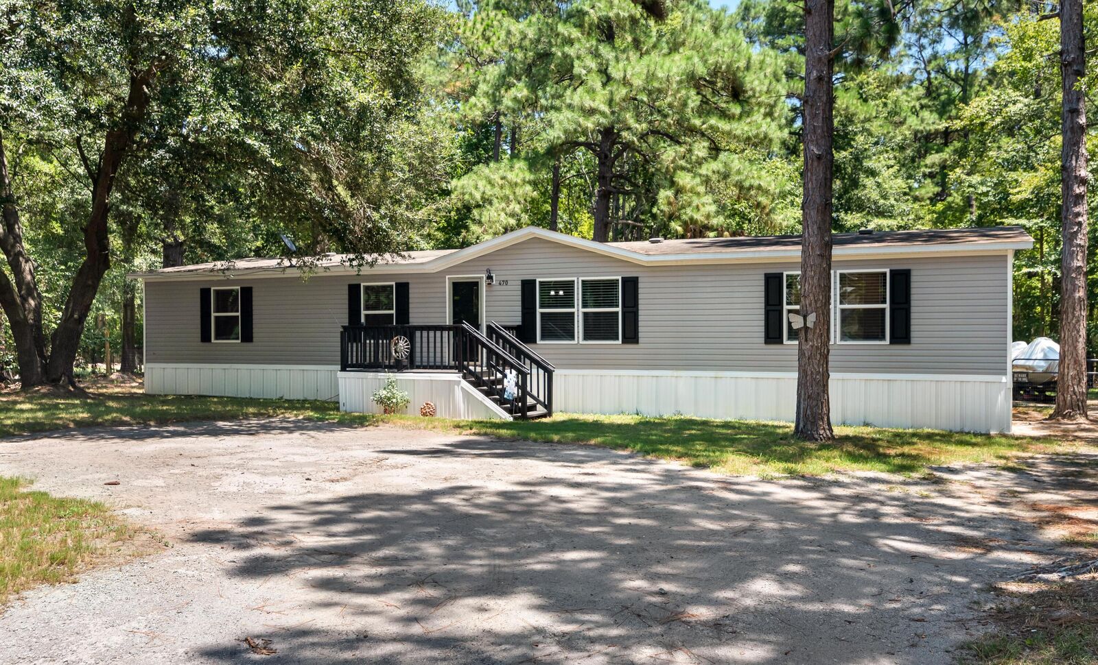 Property Photo: 470 Pauline Drive SC 29431