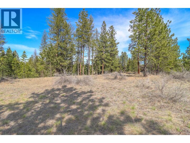 241 Corral Boulevard — photo 1