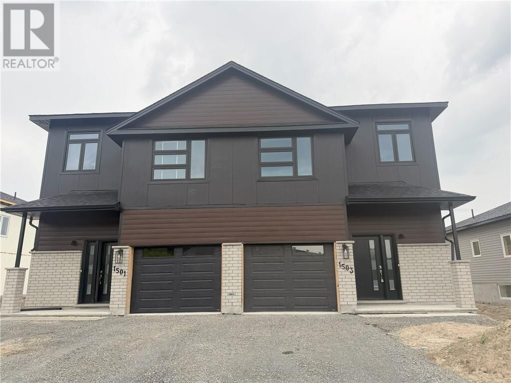 Property Photo: 1501 Montrose ON P3A 0E1