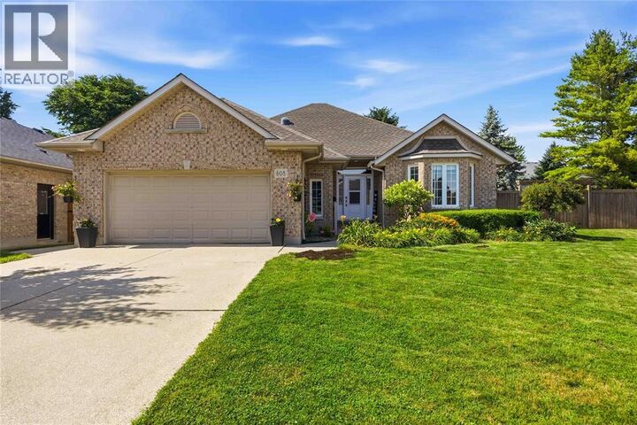 Property Photo: 608 Mc Master Court ON N7S 5X5