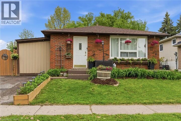 Photo de la propriété: 115 Gordon Drummond Avenue ON L8J 1E9