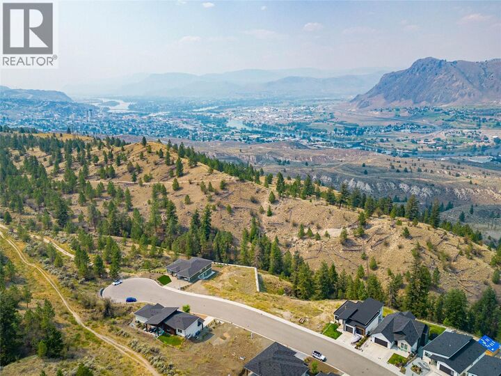 Property Photo:  2192 Galore Crescent  BC V2E 0E4 
