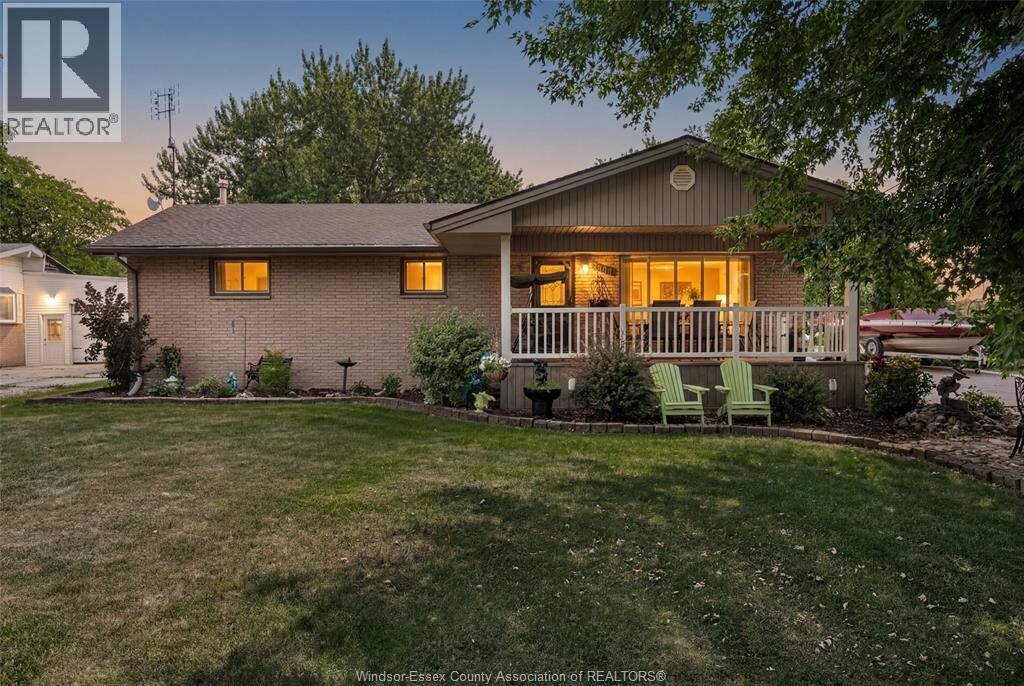 Property Photo:  316 East Ruscom River Road  ON N0R 1S0 