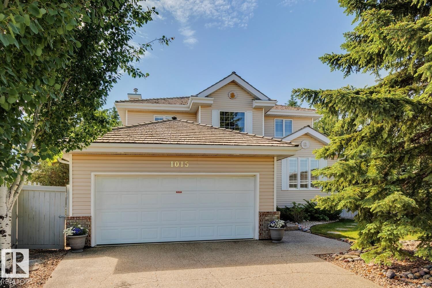 Property Photo: 1015 Carter Crest Road NW AB T6R 2K1