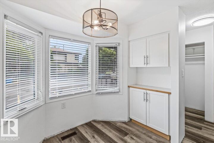 Property Photo:  2135 141 Avenue NW  AB T5Y 1C4 