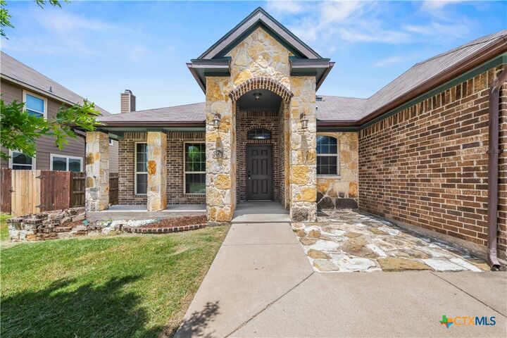 Property Photo: 6409 Nyla Drive TX 76549