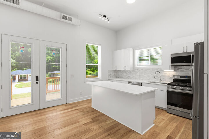 Property Photo: 2585 Hood Avenue NW GA 30318