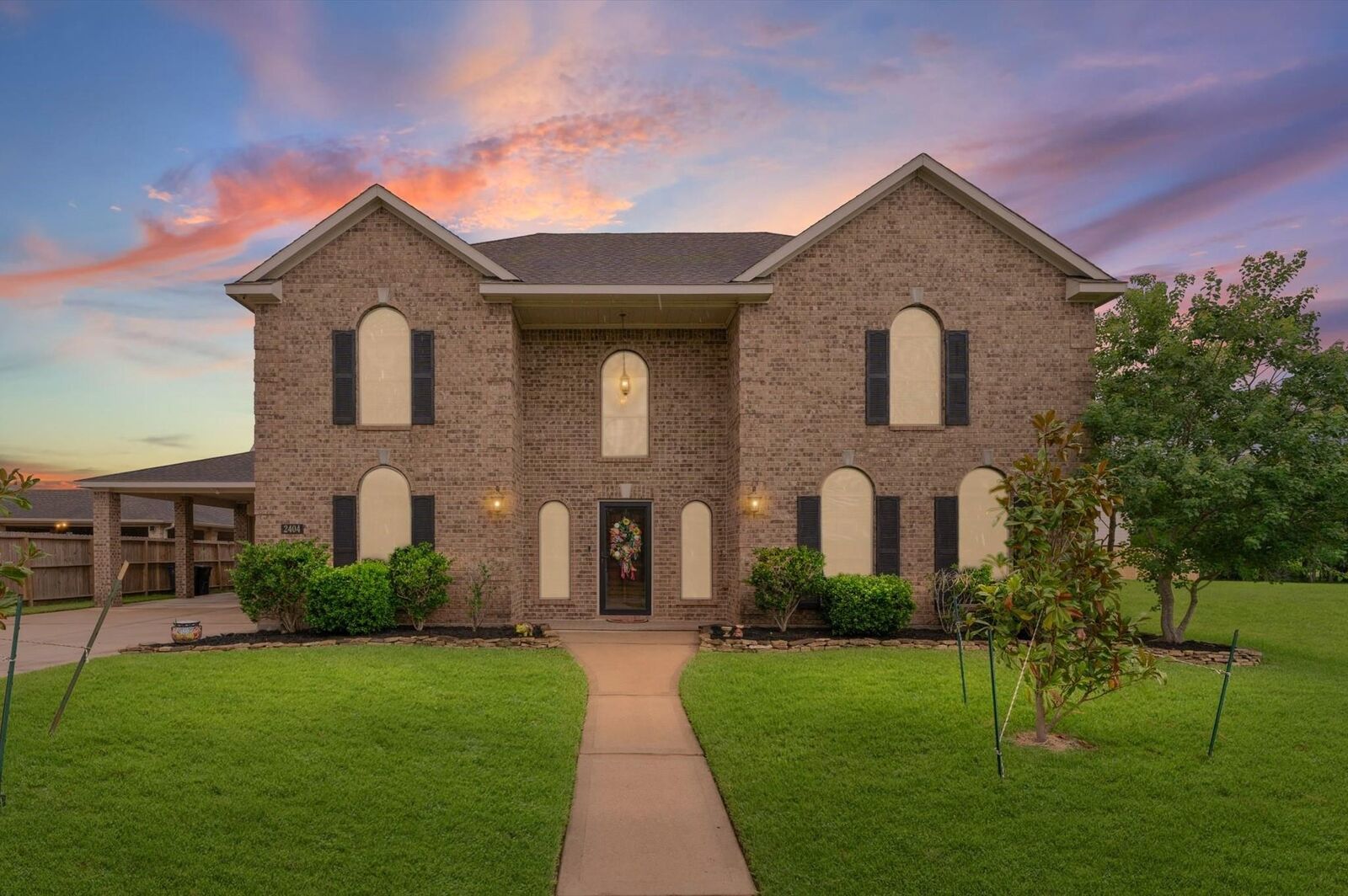 Property Photo: 2404 Grey Kirby Drive TX 77573