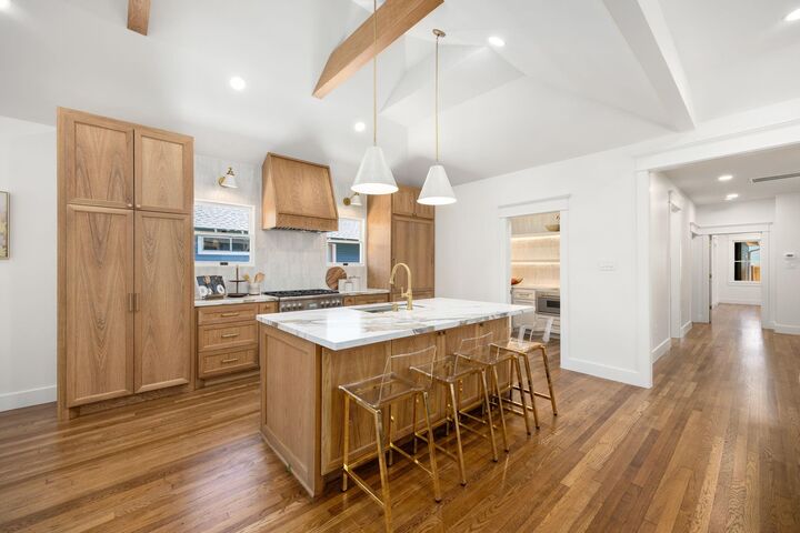 Property Photo:  1528 Cortlandt Street  TX 77008 