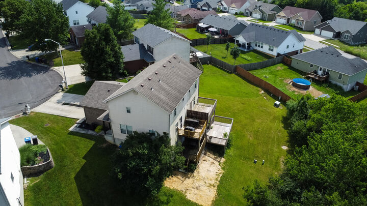 Property Photo:  128 Abbeywood Court  KY 40391 