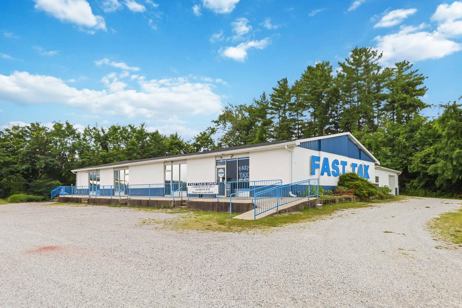 Property Photo:  4821 S Highway 27  KY 42501 