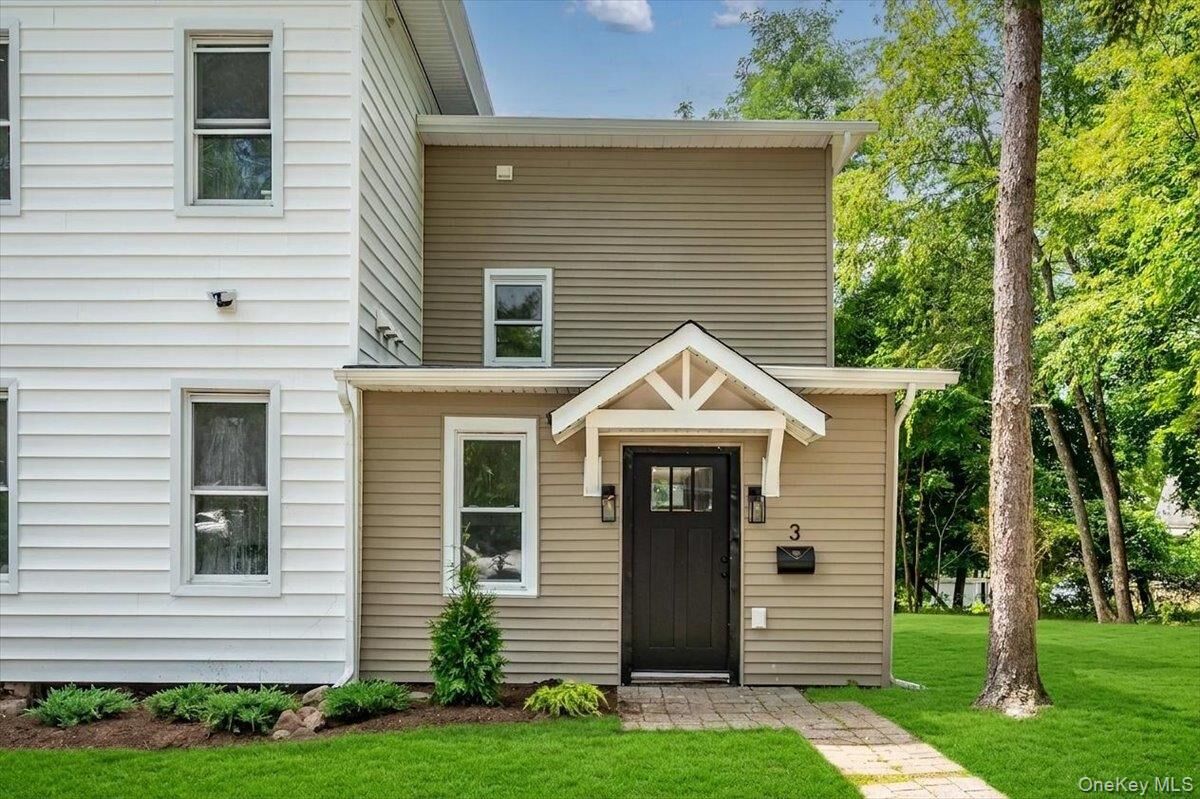 Property Photo:  360 Western Highway 3  NY 10983 