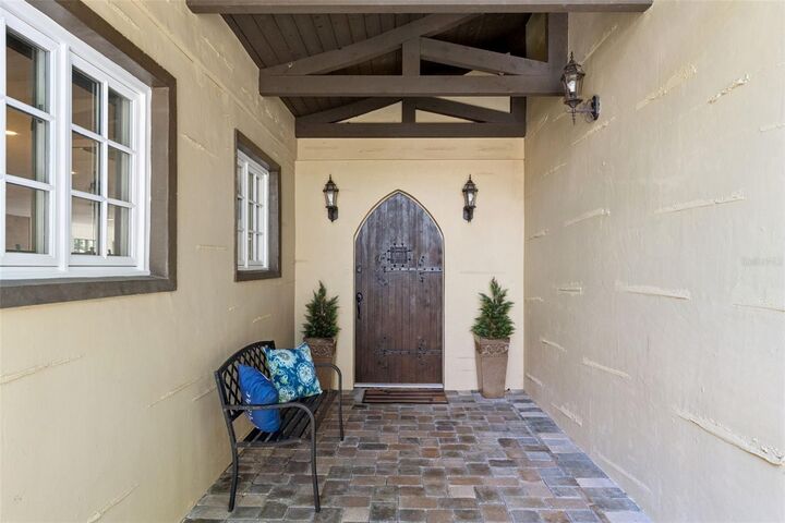 Property Photo:  1629 Hempel Avenue  FL 34786 