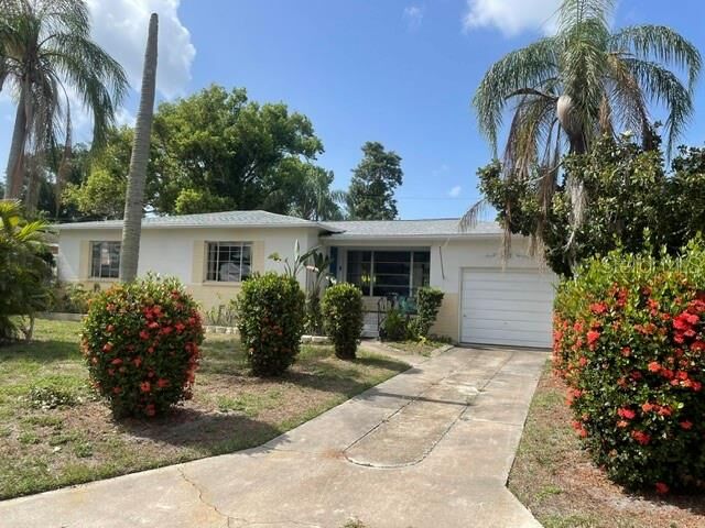Property Photo:  3752 Benson Avenue N  FL 33713 