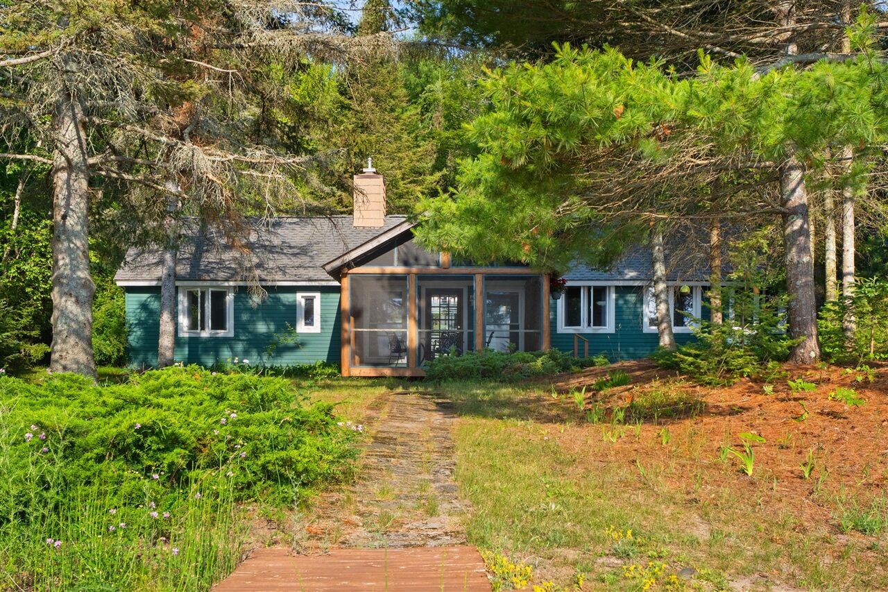 Property Photo: 1384 N Lake Huron Shore Drive MI 48740-9214