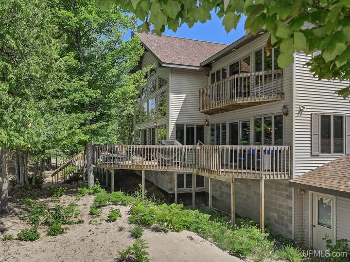 Property Photo: 5451 Lakeshore Drive MI 49950