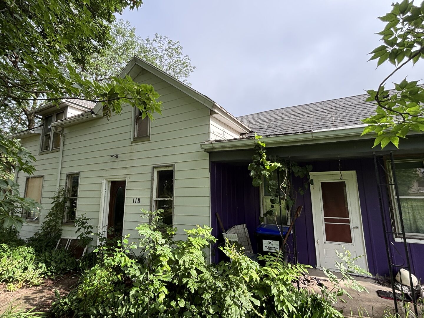Property Photo: 118 O'Brian Street IA 52750