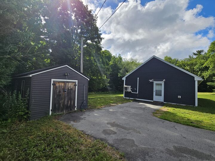 Property Photo: 1467 Pushaw Road ME 04401