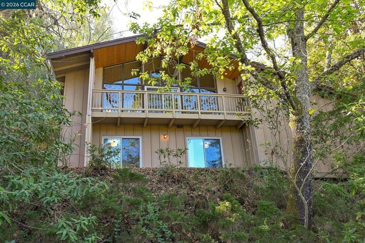 Property Photo:  859 Mountain View Dr  CA 94549 