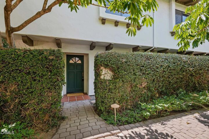 Property Photo:  2012 Castillo Street B  CA 93105 
