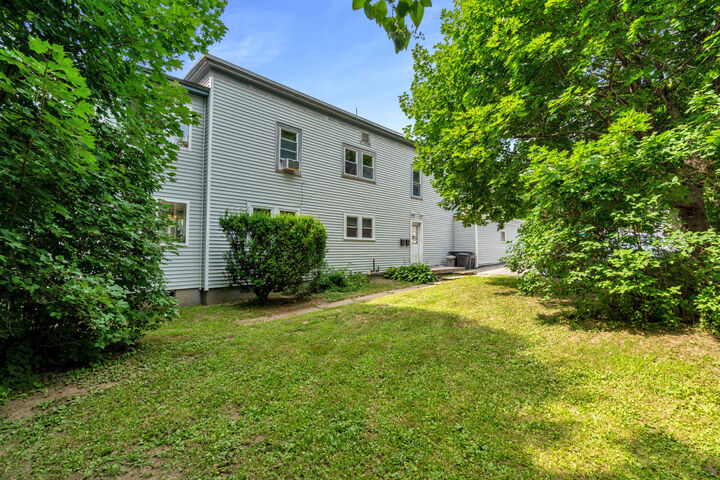 Property Photo: 8 Thompson Street ME 04240