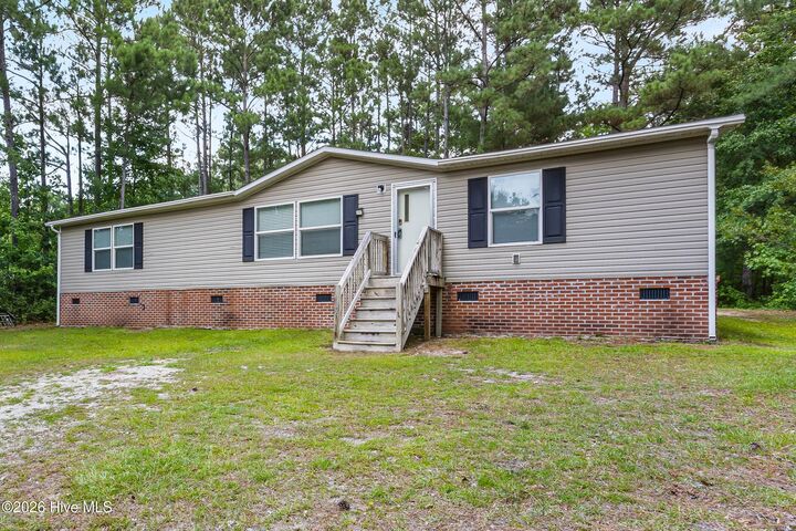 Property Photo: 102 Stone Furrow Trail SE NC 28451