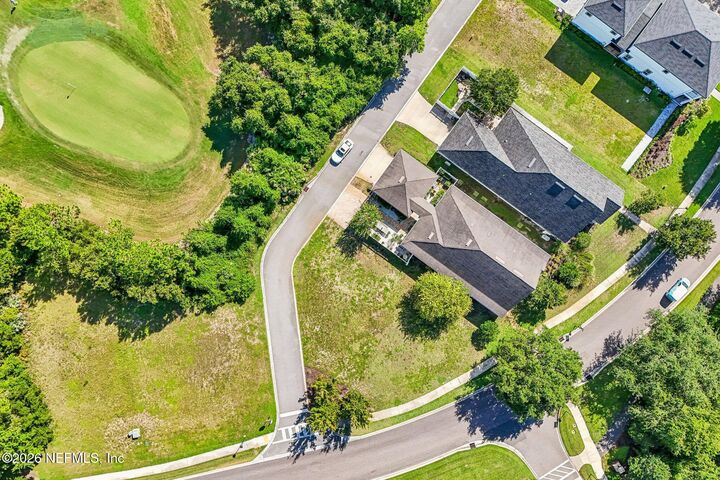 Property Photo:  744 S Loop Parkway  FL 32095 