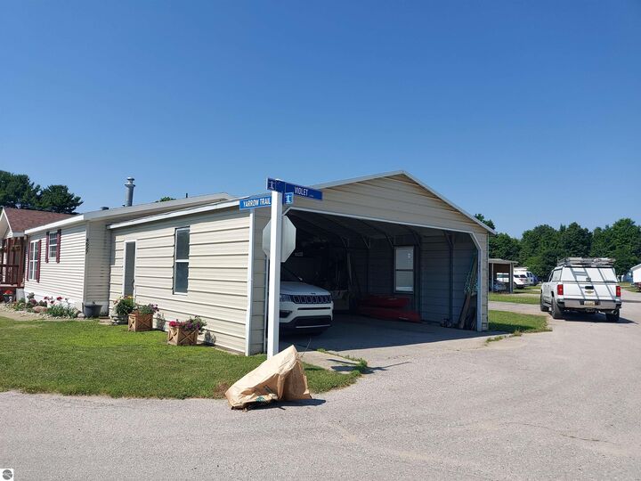 Property Photo: 4627 Violet Lane MI 49685