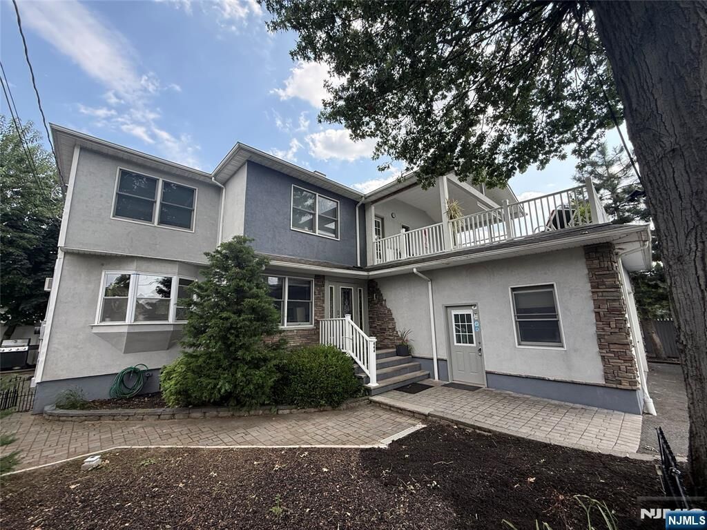 Property Photo:  444 Riverside Avenue  NJ 07071 