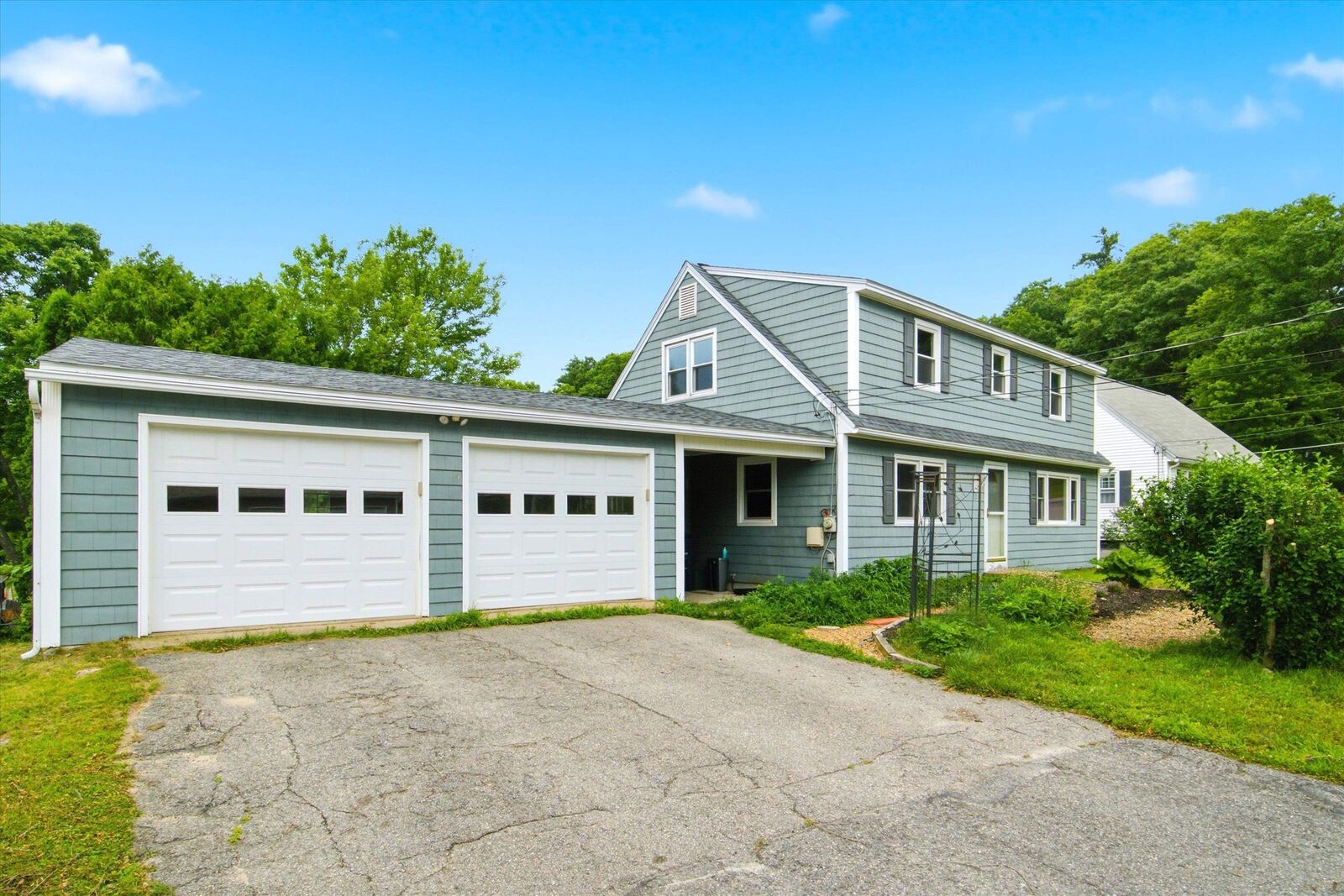 Property Photo:  12 Bryant Road  NH 03060 