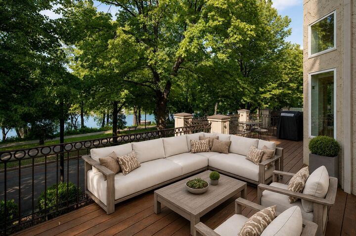Property Photo: 506 River Street MN 55401