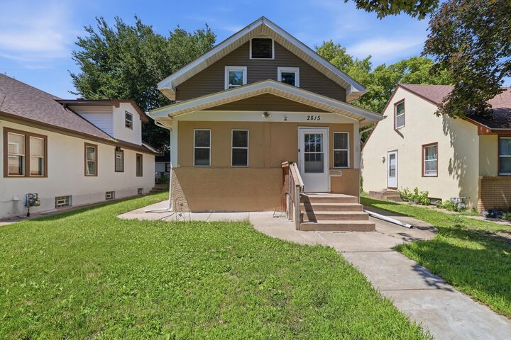 Property Photo:  2815 Irving Avenue N  MN 55411 