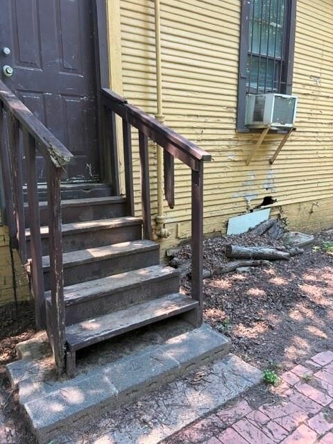 Property Photo:  2618 Pine Street  TX 75215 