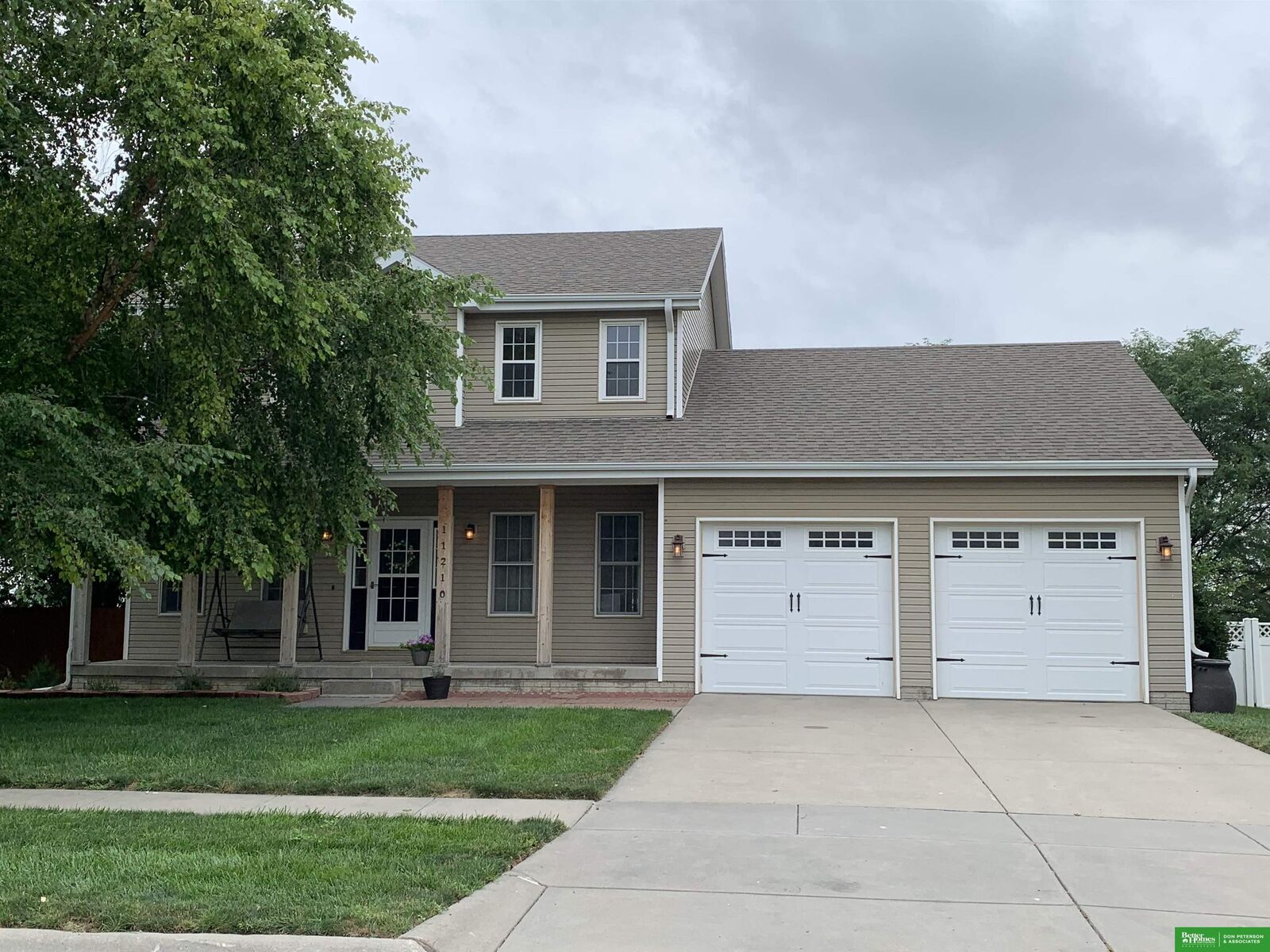 Property Photo:  11210 N 136th Place  NE 68462 
