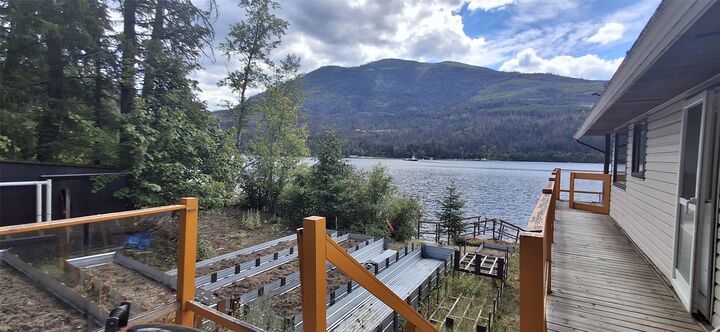 Property Photo: 2327 Chief Atahm Drive BC V0E 1M2