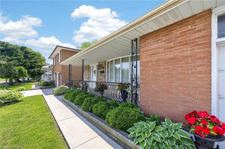 Property Photo: 11 Fassett Avenue ON L9C 4E6