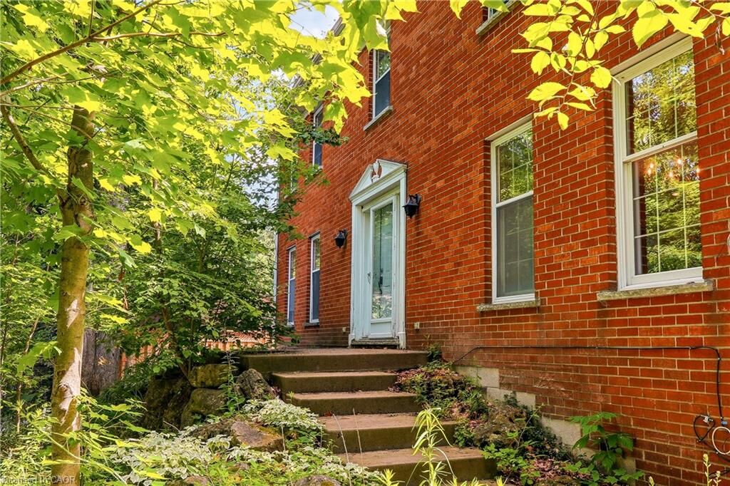 Property Photo: 2150 East Street ON L7P 0M3
