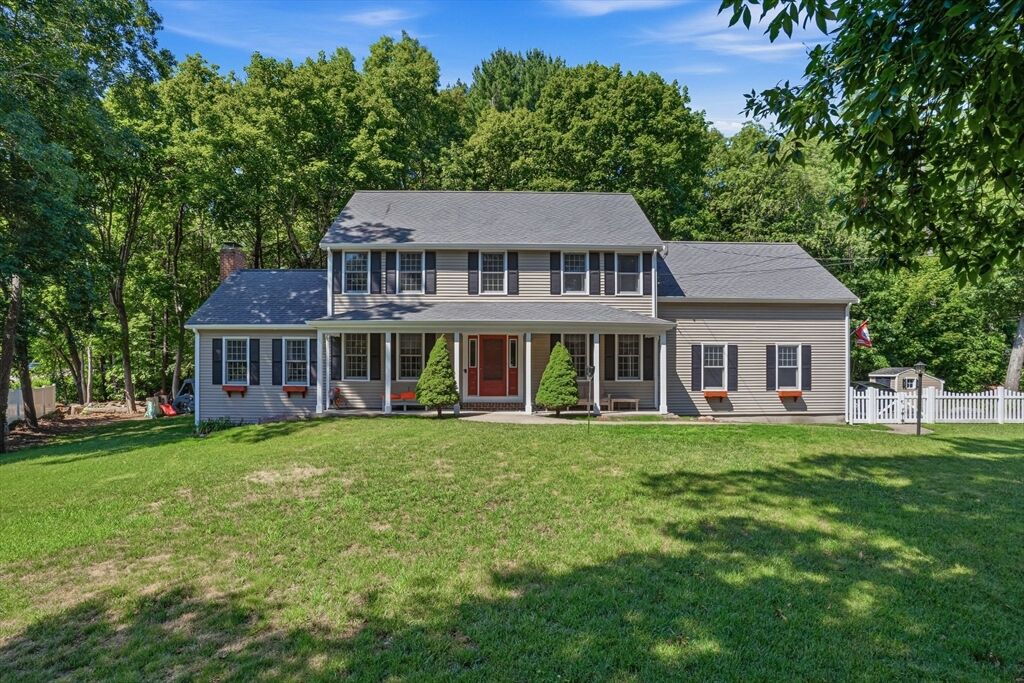 Property Photo: 1565 West 1 MA 02093
