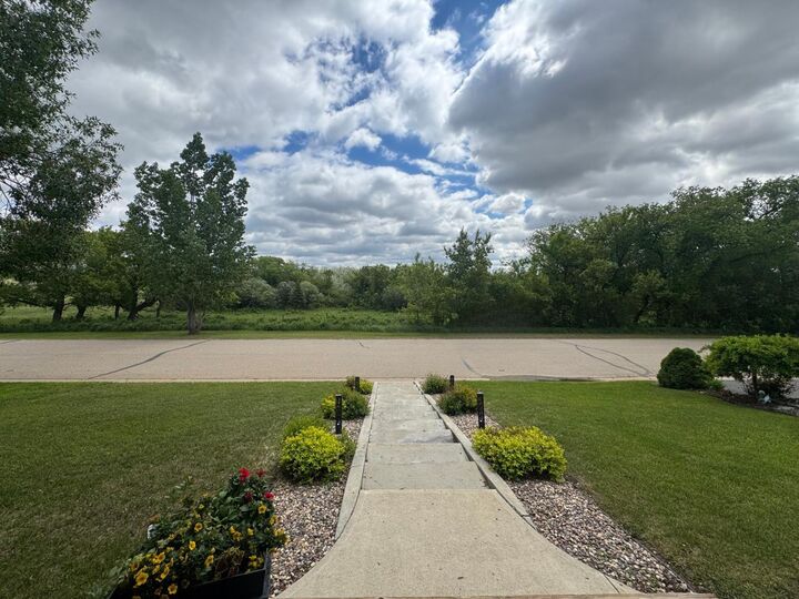 Property Photo: 5001 45 Street AB T0B 0C4