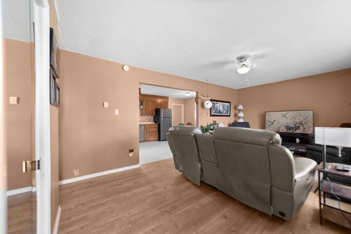 Property Photo: 5016 53 Street AB T0B 2L0