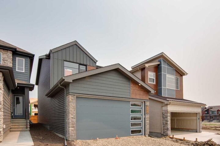 408 Heartwood Grove SE — photo 1