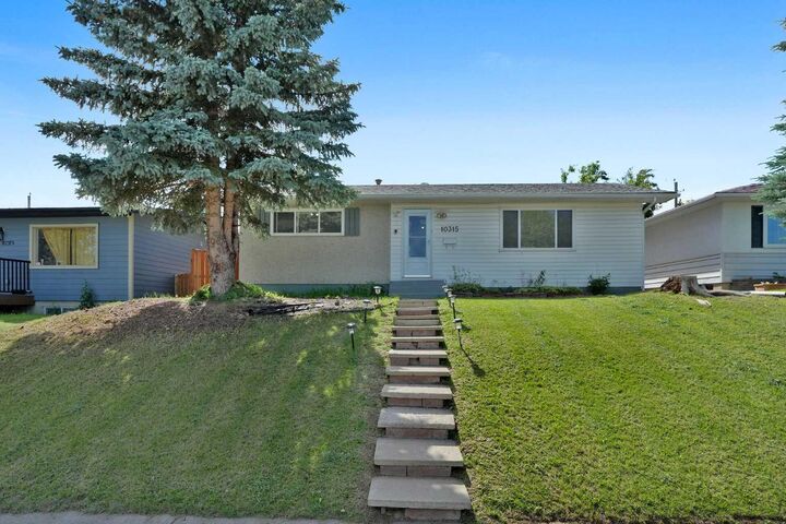 Property Photo: 10315 8 Street SW AB T2W 0H2