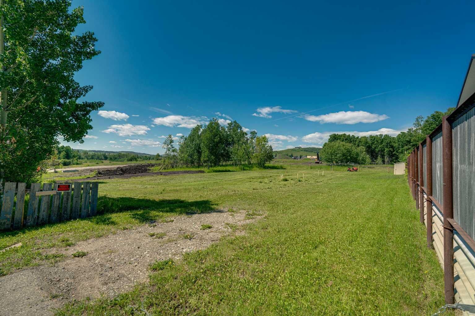 Property Photo:  308 Main Street  AB T0L 2Z0 