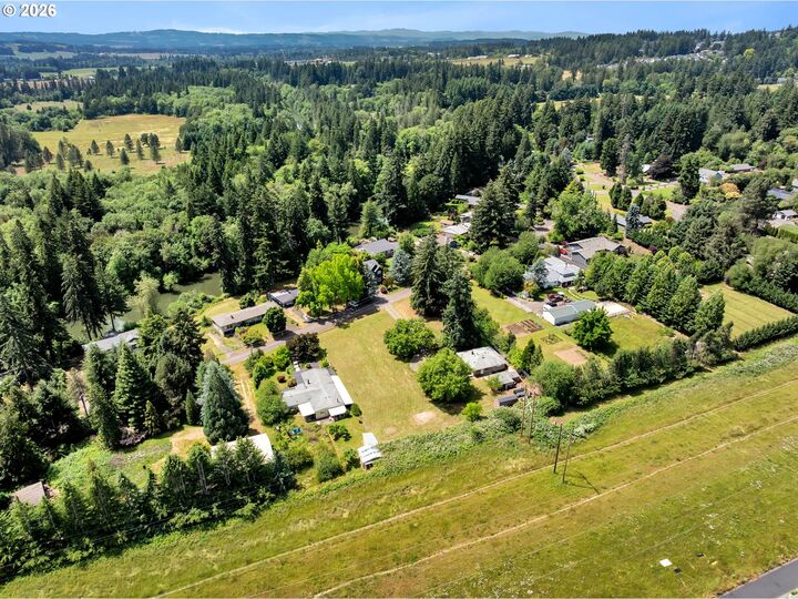 Property Photo: 13925 SW River Ln OR 97224