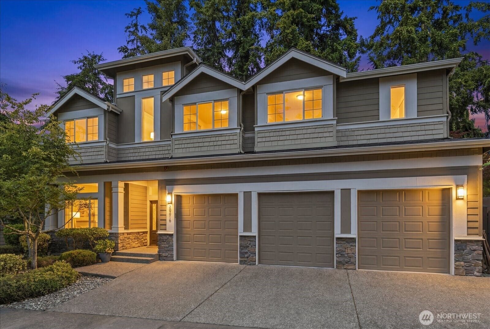 Property Photo:  20010  8th Avenue NW  WA 98177 