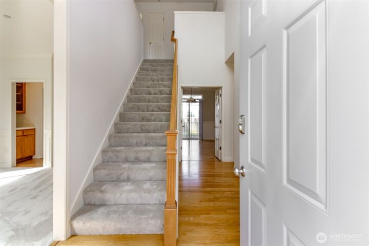 Property Photo:  1425  Richmond Court  WA 98327 