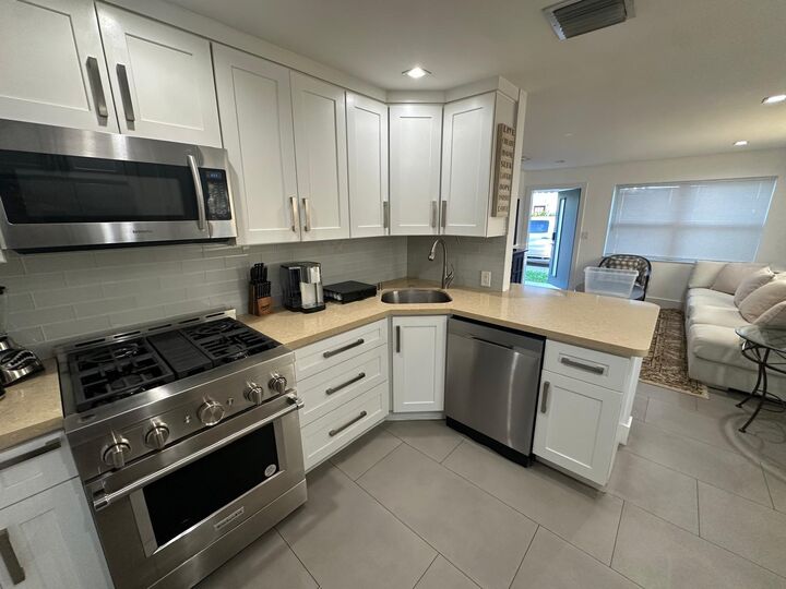 Property Photo:  300 Central Drive  FL 33405 