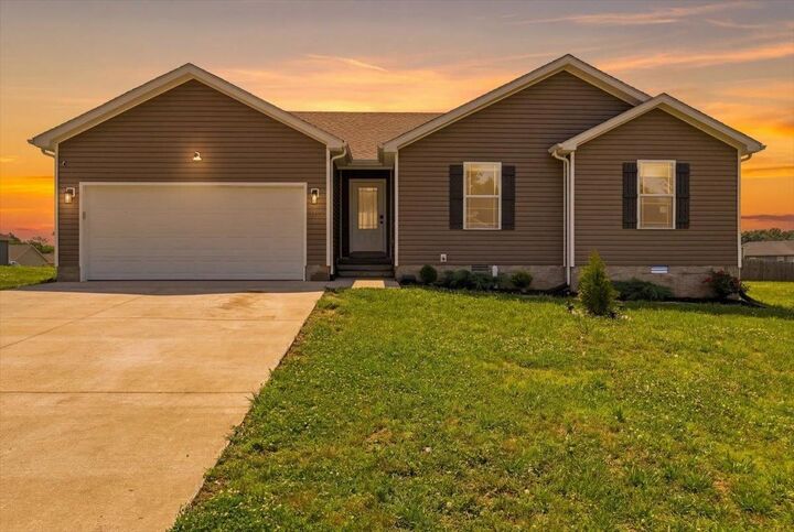 Property Photo: 460 Lansing Lane KY 42101