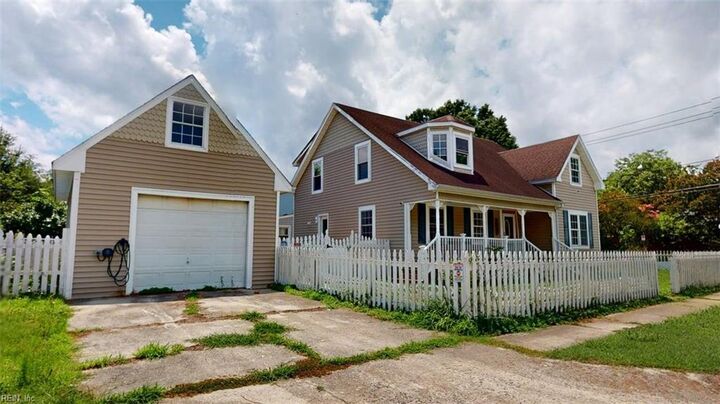 Property Photo:  6651 Hudson Ave  VA 23502 